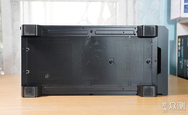 散熱比裸機還好，狂送5個風扇，安鈦克機箱P30_新浪眾測