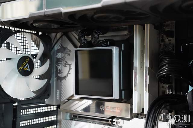 散熱比裸機還好，狂送5個風扇，安鈦克機箱P30_新浪眾測