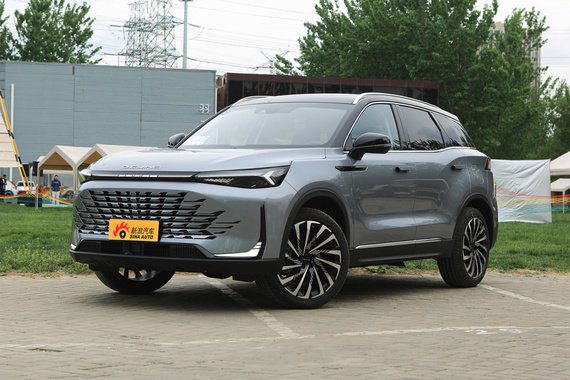 确认过眼神，遇上对的车，北京汽车北京X7全国9.14万起