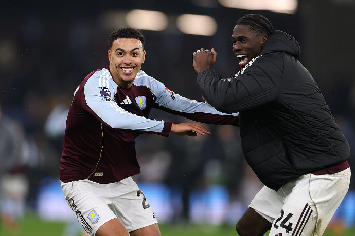 维拉10连胜创百年纪录，草根球队逆袭能否颠覆英超豪门格局？