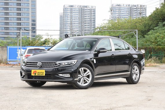 精致实用两不误，大众迈腾全国新车12.81万起