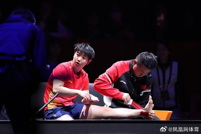 运动员带伤参赛的风险有多大？如何平衡拼搏精神与身体健康？