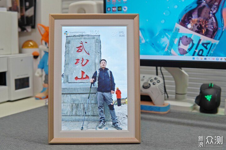 ARZOPA D10雲相框：支援無限雲上傳的數碼相框_新浪眾測