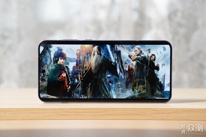 外觀秀美+武藝高強+續航逆天,一加Ace 6T分享 _新浪眾測