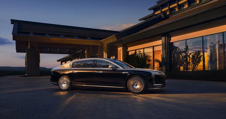 尊界S800，创中国百万级超豪华汽车最快交付纪录