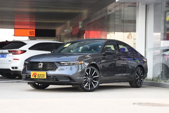 确认过眼神，遇上对的车，本田雅阁全国12.03万起