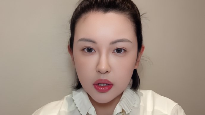 张凯毅起诉黄金凤冠造谣者