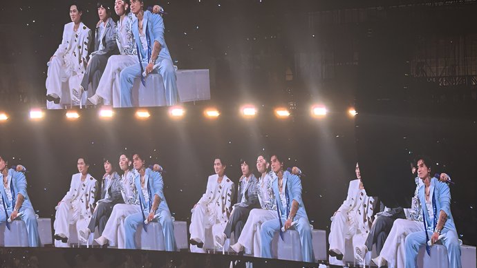 F4阿信成都合体开唱掀青春回忆