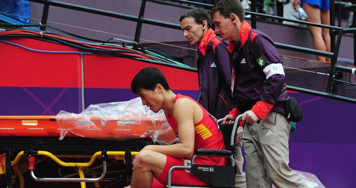 刘翔被移民谣言长期炙烤，只有一个人替他辟谣，集体轻信也是种罪