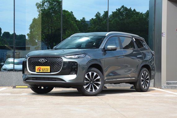 上班族喜欢，外观时尚性能表现好，奇瑞瑞虎8 PLUS全国8.77万起