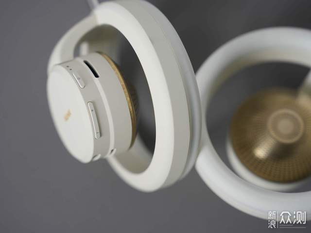 學生黨實測南卡Bolt：讓我享受學習與運動_新浪眾測