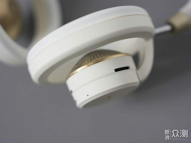 學生黨實測南卡Bolt：讓我享受學習與運動_新浪眾測