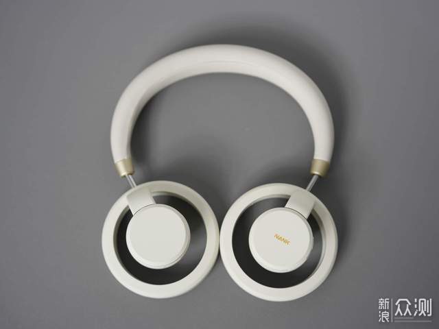 學生黨實測南卡Bolt：讓我享受學習與運動_新浪眾測