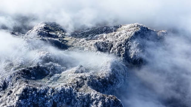 云南昭通大关山林唯美如画