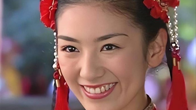 童年女神转型反派演技引热议