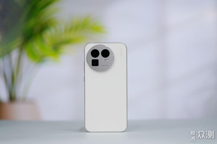 4款2000元性價比性能神機：個人推薦第三款_新浪眾測