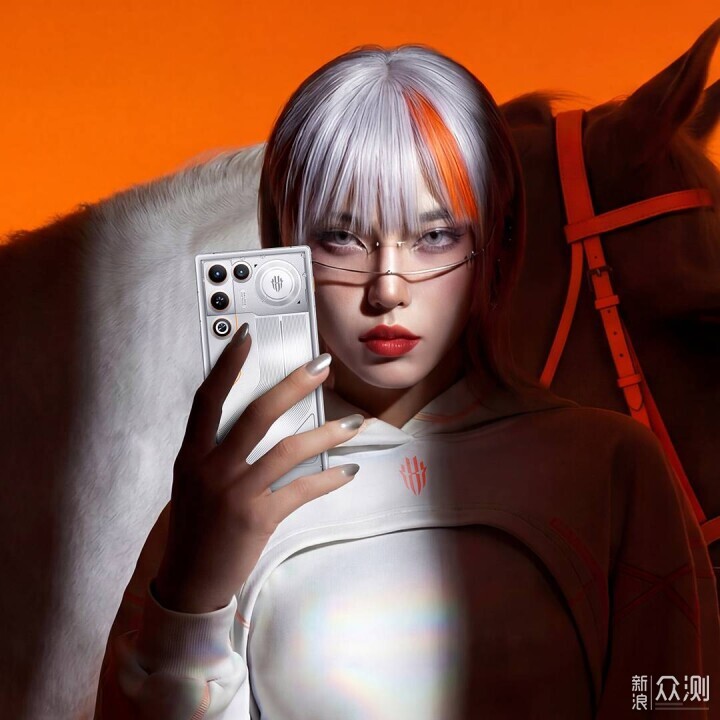 紅魔11 Air發佈！售價3499元，特別的電競手機_新浪眾測