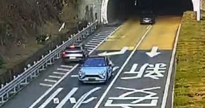 一司机在高速上逆行，还把责任归咎于导航系统！杭州高速交警怒斥：拿别人的生命开玩笑