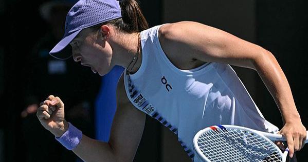 澳网｜遍地镜头难有隐私，球员们怒了！斯瓦泰克：“我们不是动物园的动物”