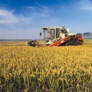 看看入围硬杠杠！投入2000万元的新能源混动拖拉机“熟化定型”项目启动！