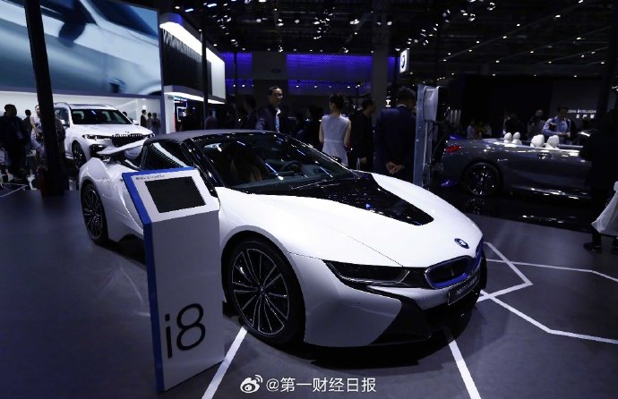 进口车销量暴跌32%是否开启中国汽车产业新时代？