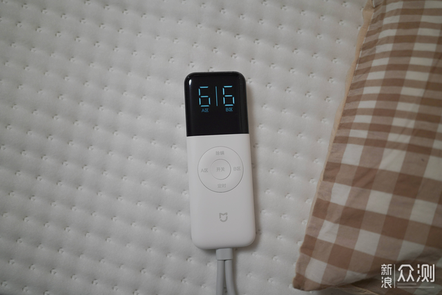魔都降溫了，給爸媽買一個米家智能電熱毯。_新浪眾測