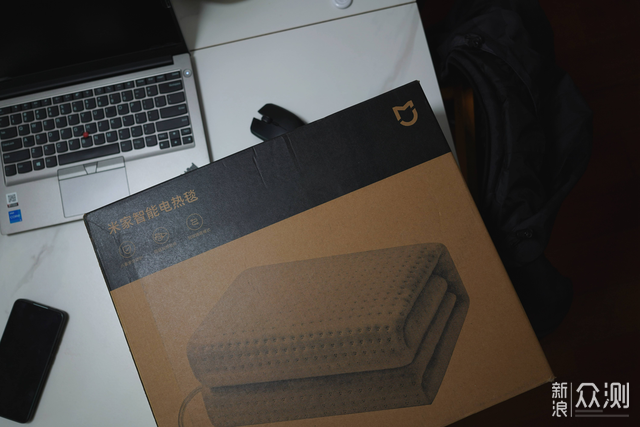 魔都降溫了，給爸媽買一個米家智能電熱毯。_新浪眾測