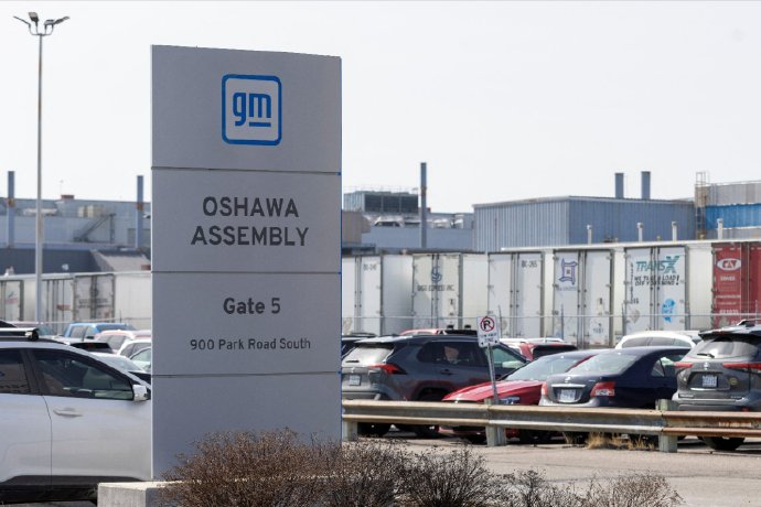 当通用关闭安大略工厂，加拿大汽车工人能否走出关税阴影？