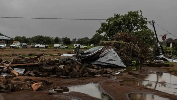严重洪涝致多人伤亡 非洲暴雨何以成灾