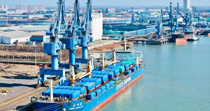 中国客车出口最大单重要一环：220辆“定制款”国产大客远赴北非