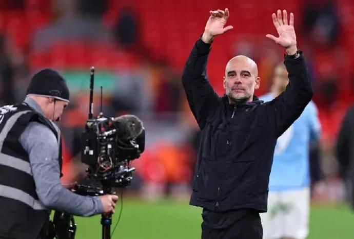 曼城逆转利物浦后，英超争冠悬念重生，阿森纳能否守住领先优势？