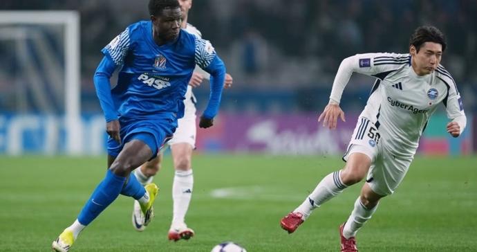 新三叉戟首秀申花亚冠出局，斯卢茨基：会给拉唐和米内罗更多战术自由