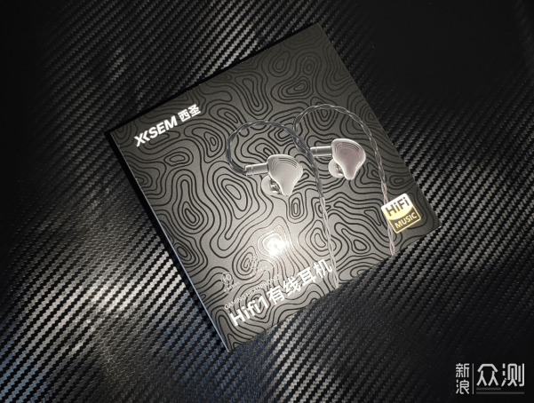 百元HiFi的越級驚喜：西聖入耳式HiFi耳機評測 _新浪眾測