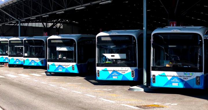 宇通新能源客车穿越冰雪，护航米兰世界级体育盛会