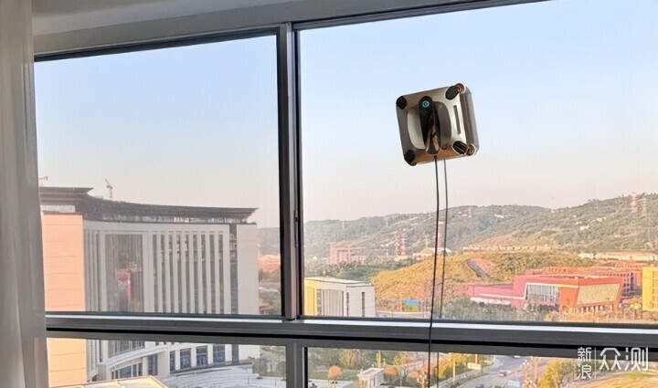 擦窗機器人安全嗎?電動擦玻璃器十大排名品牌_新浪眾測