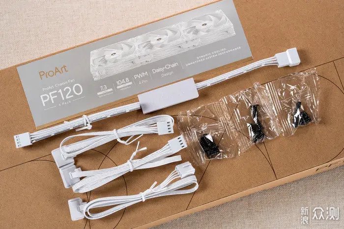 散熱的藝術—— Asus ProArt PF120 風搧開箱_新浪眾測