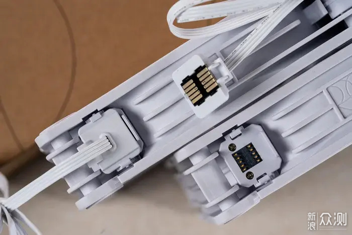 散熱的藝術—— Asus ProArt PF120 風搧開箱_新浪眾測