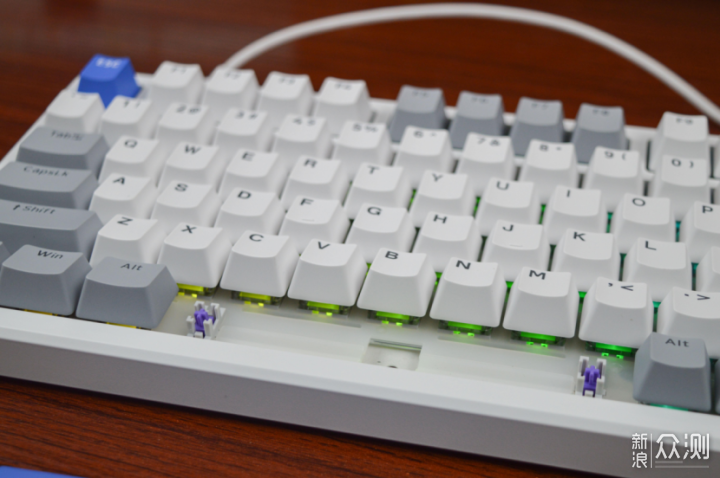雷柏V700DIY-98長續航版 +VT9MAX二代雙8K開箱_新浪眾測