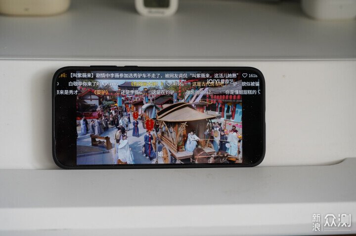 送長輩手機要什麼樣？2000元續航長性能強_新浪眾測