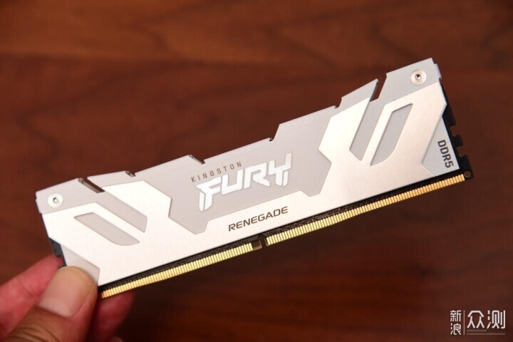 好漢三個幫,9850X3D搭配RX9070XT實戰遊戲_新浪眾測