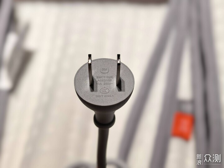 米家智能電熱毯，暖被窩的平替品_新浪眾測