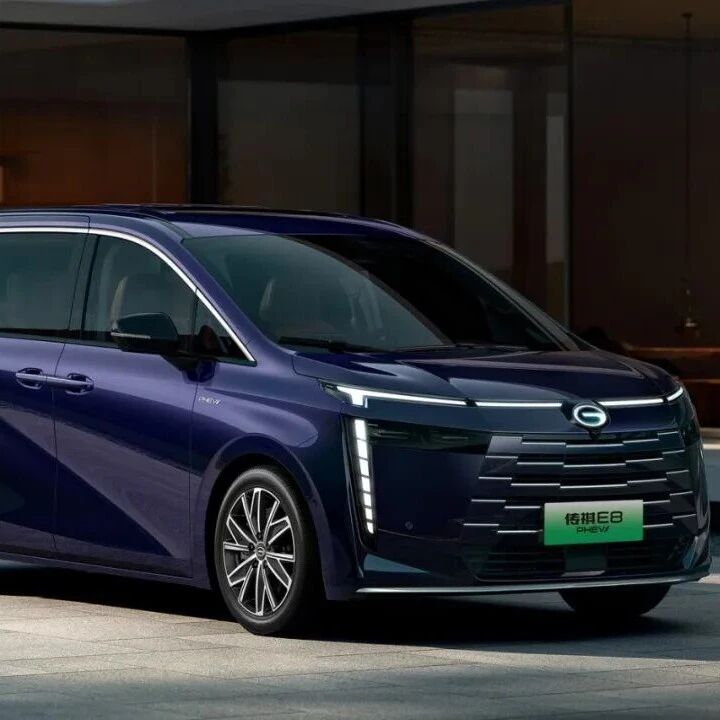 广汽传祺E8的年销量成绩，上演了一出精彩的"守门员逆袭"戏码
