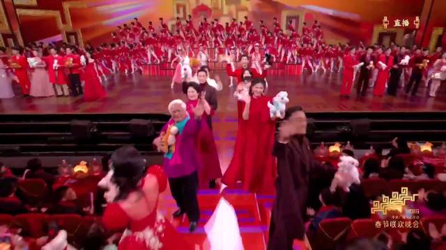 白鹿周深丁禹兮春晚开场