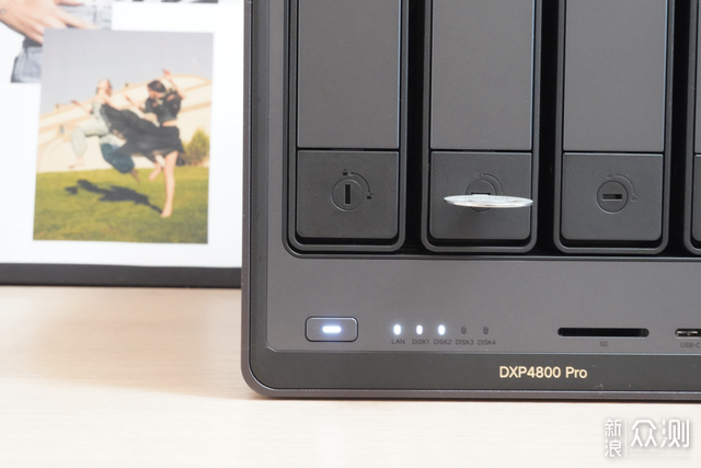 存儲、辦公、影音,綠聯DXP4800 Pro一台搞定_新浪眾測