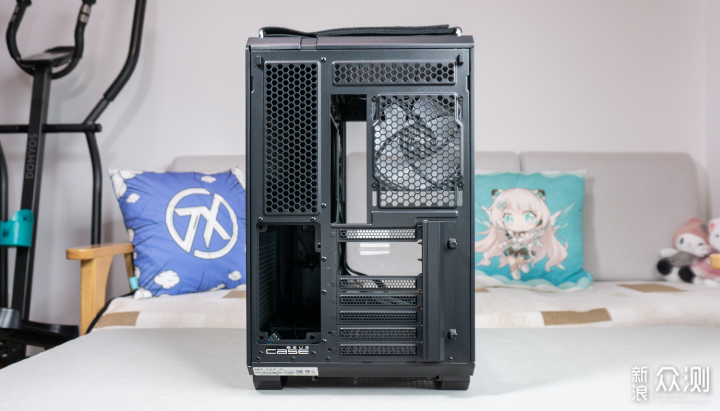 Asus創夢PF120風扇+AsusTUF GT502的極簡光域_新浪眾測
