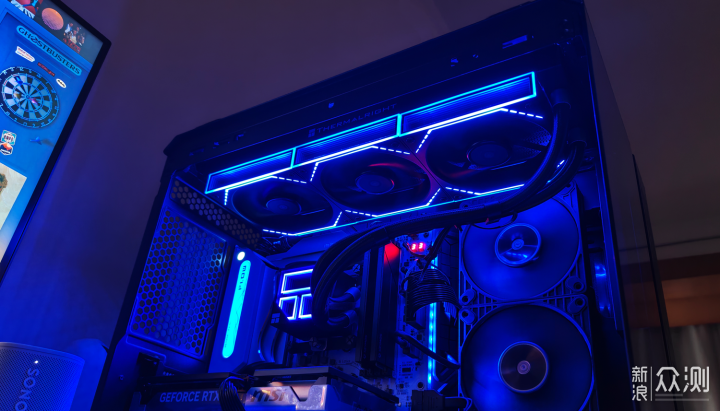 Asus創夢PF120風扇+AsusTUF GT502的極簡光域_新浪眾測