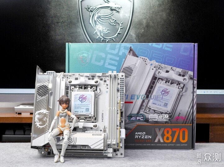 微星X870I刀鋒鈦評測分享，擴展超強的ITX主板_新浪眾測
