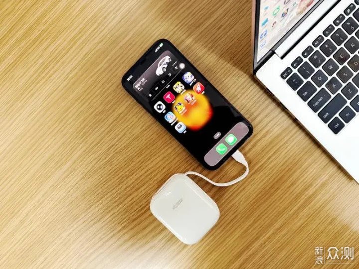 西聖PB-S便攜移動電源，小巧輕便，高效充電_新浪眾測