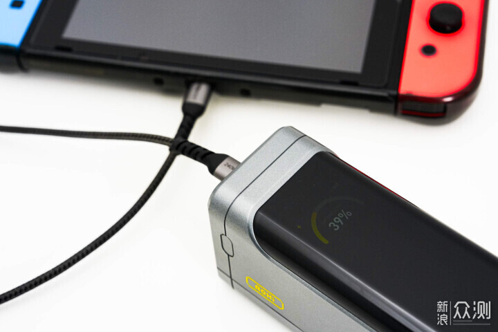 Aohi 奧海星艦 Pro 揣進兜里的“發電站”_新浪眾測