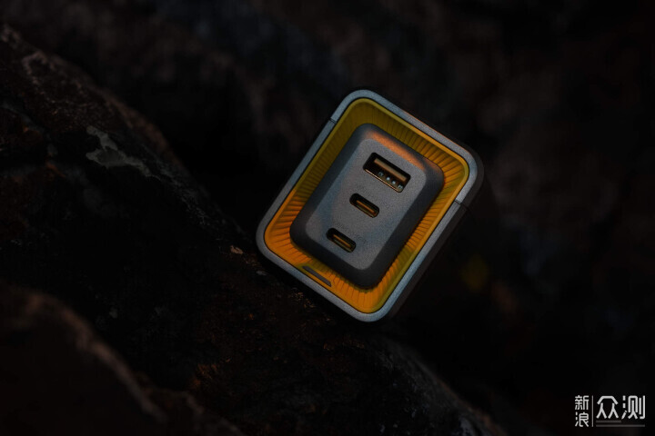 Aohi 奧海星艦 Pro 揣進兜里的“發電站”_新浪眾測